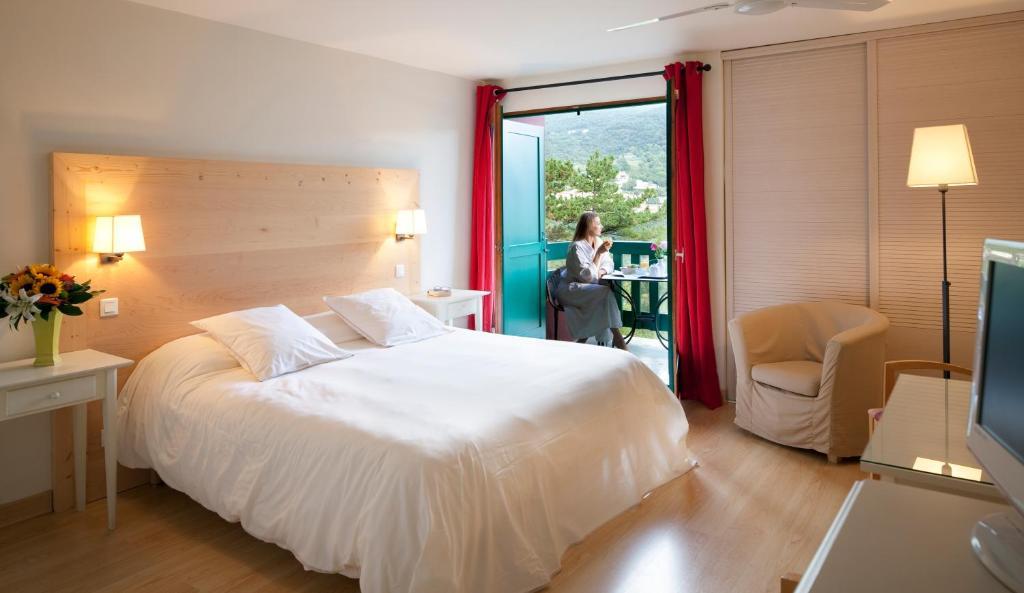 Hotel La Pinède à Amélie-les-Bains-Palalda Chambre photo